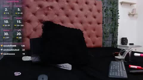 Snapshot of mia__coluccy chatting on 24, 2, 2025 Mia online show from 24, 2, 2025