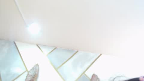   online show from 19, 1, 2026