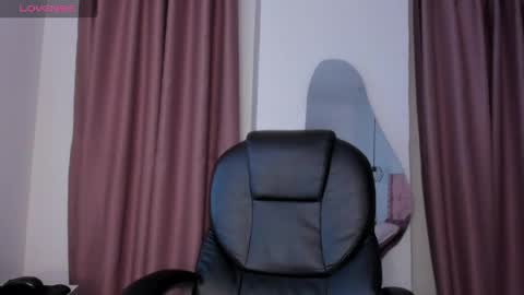 Snapshot of mia__star1 chatting on 21, 4, 2026 Mia online show from 21, 4, 2026