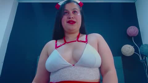 Snapshot of mia__xx1 chatting on 31, 10, 2025 C A L L M E M I A online show from 31, 10, 2025