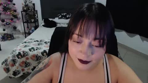 mia online show from 21, 12, 2024