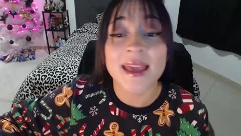 mia online show from 24, 12, 2024