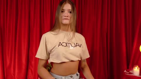 Snapshot of mia_benett_ chatting on 4, 4, 2026 Mia Benett online show from 4, 4, 2026