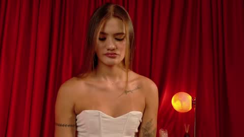 Snapshot of mia_benett_ chatting on 20, 4, 2026 Mia Benett online show from 20, 4, 2026