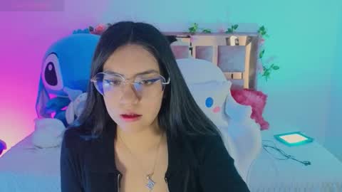 Snapshot of mia_bnnyy chatting on 5, 10, 2025 mia_bnnyy online show from 5, 10, 2025