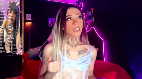 Snapshot of mia_califa_01 chatting on 28, 4, 2026 mia califa online show from 28, 4, 2026
