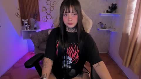 Mia online show from 15, 11, 2025