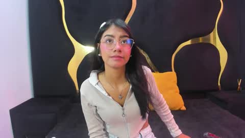 Snapshot of mia_clark18 chatting on 24, 10, 2025 mia_clark18 online show from 24, 10, 2025