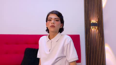 Snapshot of mia_collins_7 chatting on 2, 5, 2026 online show from 2, 5, 2026