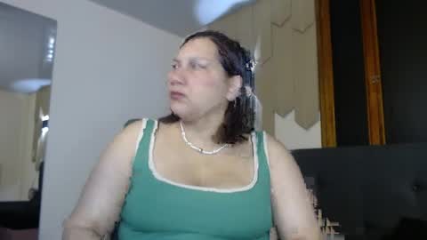 Snapshot of mia_coral1 chatting on 14, 4, 2026 Mia online show from 14, 4, 2026