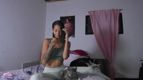 Snapshot of mia_crazysweet chatting on 24, 4, 2026 Mia Sandoval online show from 24, 4, 2026