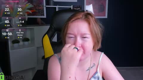 Mia online show from 11, 11, 2025