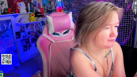 Snapshot of mia_ferd chatting on 6, 4, 2026 Mia online show from 6, 4, 2026