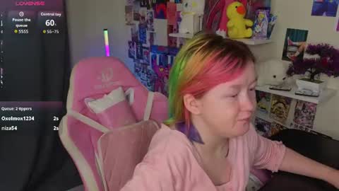 Snapshot of mia_ferd chatting on 13, 7, 2026 Mia online show from 13, 7, 2026