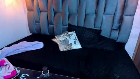 Snapshot of mia_ferrer18 chatting on 28, 7, 2026 mia_ferrer18 online show from 28, 7, 2026
