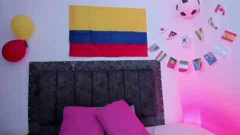 Snapshot of mia_foox12 chatting on 28, 6, 2026 FERNANDA online show from 28, 6, 2026