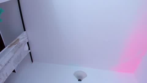 Snapshot of mia_foox12 chatting on 8, 7, 2026 FERNANDA online show from 8, 7, 2026