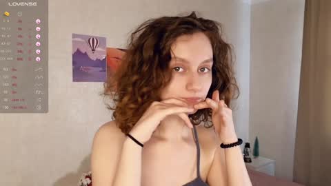 Mia  online show from 7, 2, 2025