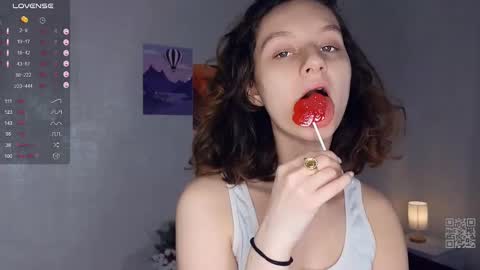 Mia  online show from 2, 3, 2025