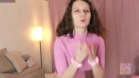 Snapshot of mia_frizz chatting on 15, 2, 2026 Mia online show from 15, 2, 2026