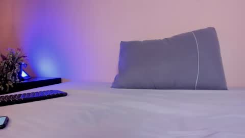 Snapshot of mia_holson chatting on 7, 2, 2026 I am Mia online show from 7, 2, 2026