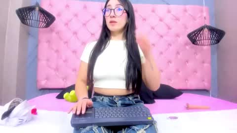 Mia online show from 14, 1, 2026