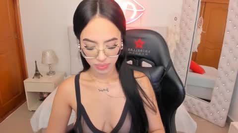    online show from 12, 2, 2025