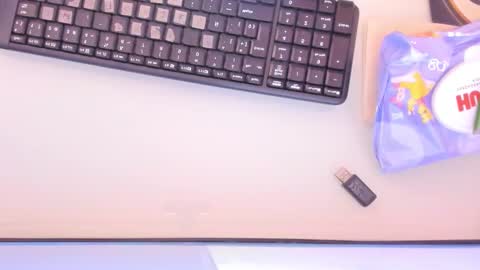    online show from 25, 10, 2025