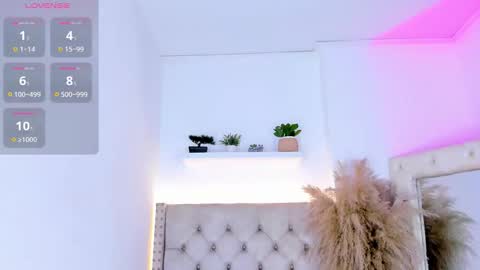 Snapshot of mia_juicy_ chatting on 24, 3, 2026 mia_juicy_ online show from 24, 3, 2026