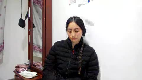 mia kaneee online show from 15, 1, 2025