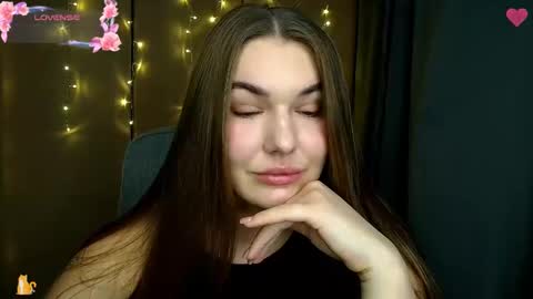 mia_lemm online show from 4, 11, 2025