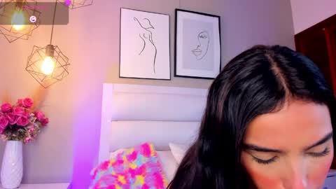 Snapshot of mia_levy chatting on 16, 4, 2026 mia levy online show from 16, 4, 2026