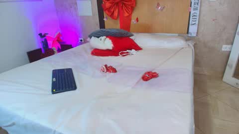 Snapshot of mia_lopez52 chatting on 15, 2, 2026 MIALOPEZ . Y . online show from 15, 2, 2026