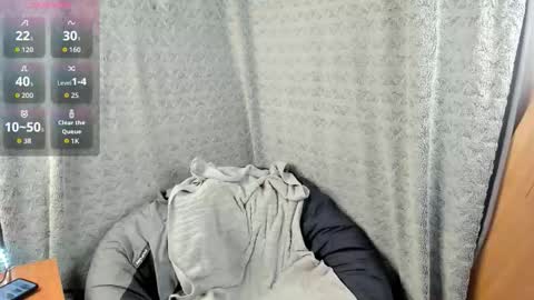 mia_lores online show from 25, 9, 2025