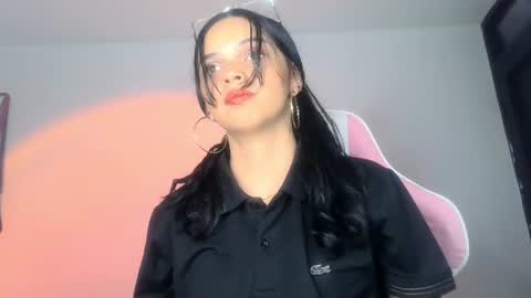 mia lucy 21 online show from 26, 7, 2026