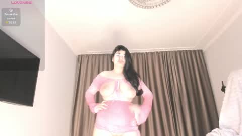 Mia 3 online show from 28, 5, 2026