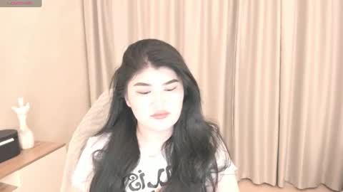 Snapshot of mia_lui chatting on 27, 6, 2026 Mia 3 online show from 27, 6, 2026