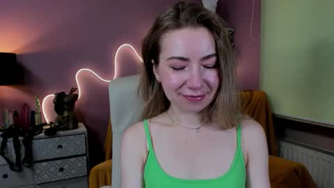 Mia online show from 12, 9, 2025