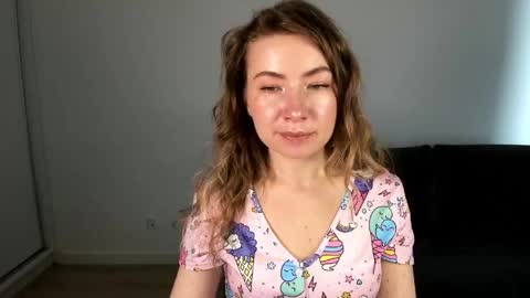 Snapshot of mia_luxx92 chatting on 23, 4, 2026 Mia online show from 23, 4, 2026
