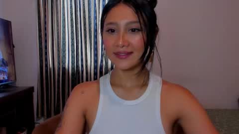 Snapshot of mia_miel69 chatting on 8, 3, 2026 mia_miel69 online show from 8, 3, 2026