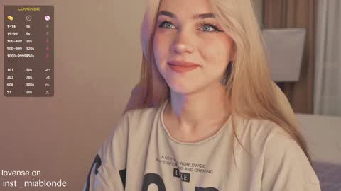 mia_milagros online show from 6, 1, 2025