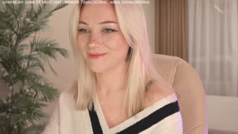 mia_milagros online show from 24, 11, 2025