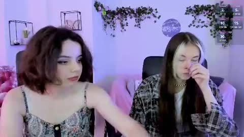 Snapshot of mia_mooon_ chatting on 27, 6, 2026 mia_mooon_ online show from 27, 6, 2026