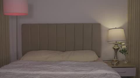 Instagram Nelyiramirez online show from 17, 2, 2026