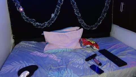 Snapshot of mia_peyton chatting on 30, 12, 2024 Mia online show from 30, 12, 2024