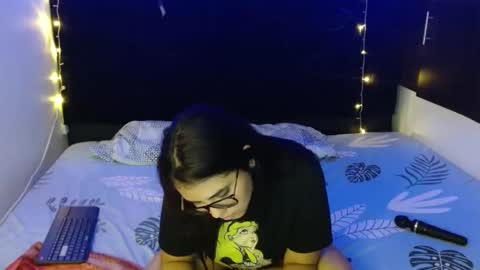 Snapshot of mia_peyton chatting on 28, 2, 2025 Mia online show from 28, 2, 2025