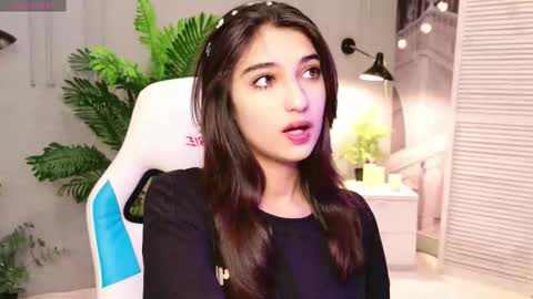 Snapshot of mia_purr chatting on 7, 2, 2026 Mia online show from 7, 2, 2026