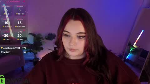 Mia online show from 9, 4, 2026