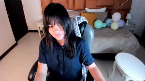 Snapshot of mia_rousseau chatting on 16, 6, 2026 MIA online show from 16, 6, 2026