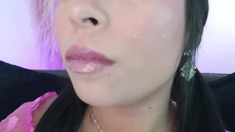Snapshot of mia_roux1 chatting on 15, 5, 2026 Mia online show from 15, 5, 2026